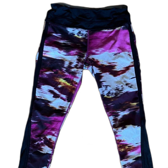 Lululemon Pace Tight Leggings Wind Berry Rumble Leggings Women's Size 4 - Picture 2 of 8